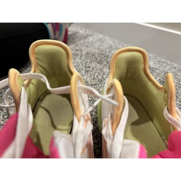 Nike LeBron Witness VI 'Melon Tint' White Lemon Twist CZ4052-101 Men Size 8.5 - Picture 11 of 11